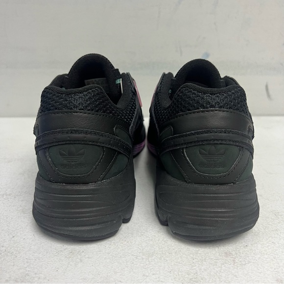 Adidas Astir Women’s Black Sneakers #370 - Picture 6 of 6